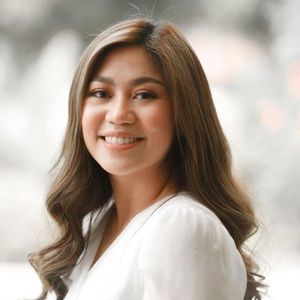 Meet your Posher, Renz joyce